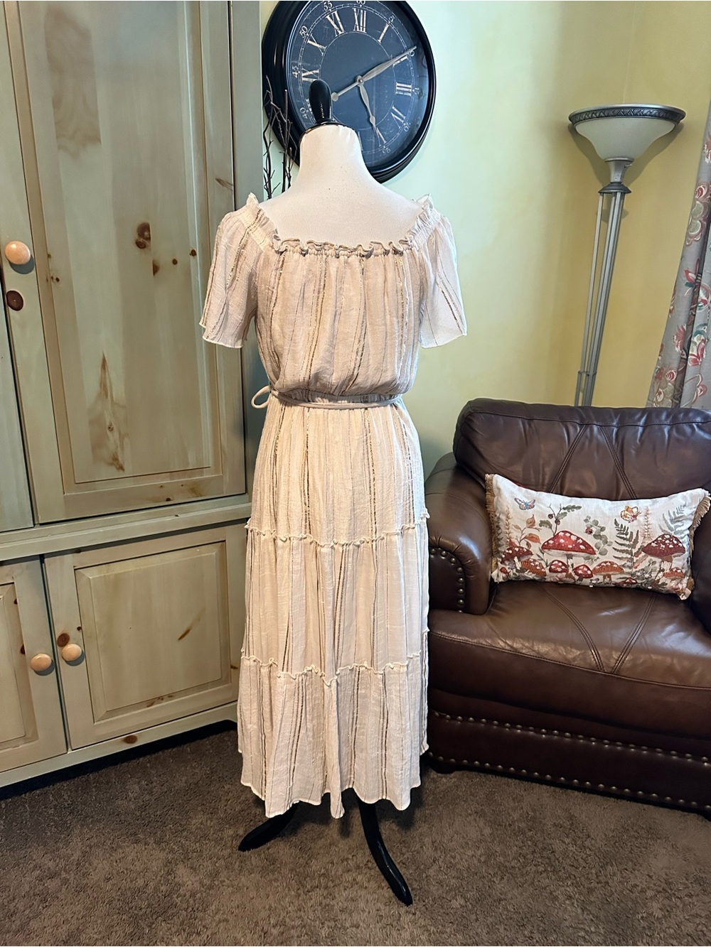 Luxology Cream Tiered Maxi Dress with Tie Waist - Picture 5 of 7